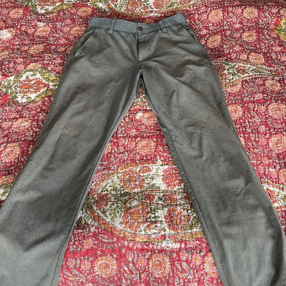 Under Armour golf pants - Picture 2 of 3